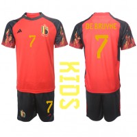 Fotballdrakt Barn Belgia Kevin De Bruyne #7 Hjemmedraktsett VM 2022 Kortermet (+ Korte bukser)